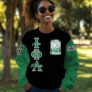 Veste universitaire personnalisée noire et vert émeraude Iota Phi Lambda, pull tricoté de la sororité Iota Phi Lambda - Product Image 1