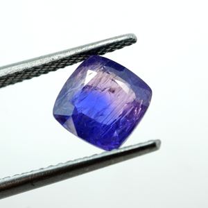 Saphir naturel Winza non chauffé et non traité, taille coussin carrée, pierre brute pour la fabrication de bijoux - Product Image 3