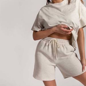 Vêtements pour femmes personnalisés, t-shirt décontracté d'été et ensemble court en deux pièces, ensemble court en deux pièces pour femmes - Product Image 6