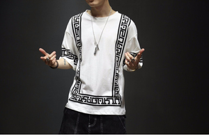 Camiseta de Diseñador Extra Grande para Hombre, con Borde Geométrico de Lujo, Estilo Hip Hop, Gráfico Moderno, Tela Suave, Estilo Coreano - Product Image 3
