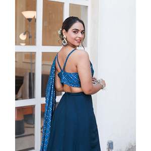 Lehenga Choli Bleu Monsoon XS avec Dupatta Pré-Cousu en Georgette pour Mariages Inde Pakistan - Product Image 3