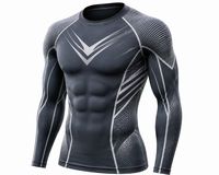 Kaos Rash Guard Pria Lengan Panjang O-Neck Custom Print Logo Depan Anti-UV Ramah Lingkungan Spandex Cepat Kering Bernapas Sporty
