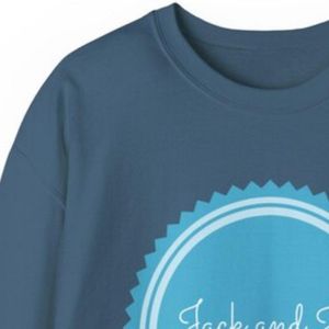 เสื้อสเวตเชิ้ตคอกลมคลาสสิกสำหรับผู้หญิง แขนยาว ผ้าฟลีซ สวมใส่สบาย ทรงหลวม สไตล์ลำลอง ปรับแต่งได้ ขายส่งเสื้อผ้าสตรีทแวร์ - Product Image 4