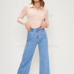 Bodysuits Elásticos de Alta Calidad para Mujer, Hechos con Tela de Punto Transpirable, Ecológicos, Ajuste Ceñido Informal para Natación - Product Image 5