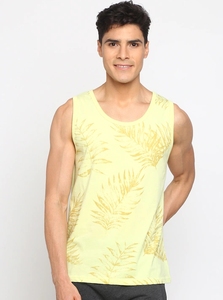 Camiseta sin mangas para hombre, amarilla, estampada, con cuello redondo, estilo casual de punto - Product Image 6