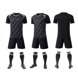Ensemble de maillot d'entraînement de gardien de but en polyester personnalisé de haute qualité, haut élégant à manches courtes, nom personnalisé, tenue de football d'équipe - Product Image 1