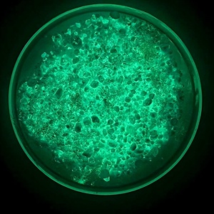 ผงเทอร์โมพลาสติกเรืองแสงความสว่างสูง ยี่ห้อจุนติง สำหรับทำสีตีเส้นถนนสะท้อนแสงในที่มืด เหมาะสำหรับสนามวิ่ง - Product Image 2