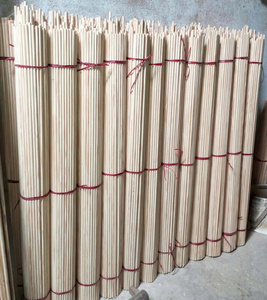 Mango de escoba de pino, palo de mopa de madera, mango de repuesto de madera natural, mango largo para limpieza del hogar y herramientas de jardín - Product Image 6