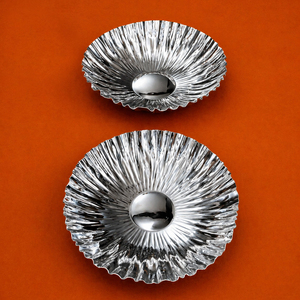 Luxury 2 Pcs Fluted Metal Dessert Chocolate <b>Tray</b> Set With High <b>Mirror</b> Polish, Perfect For Modern Fine Dining Tableware & Decor - Product Image 3