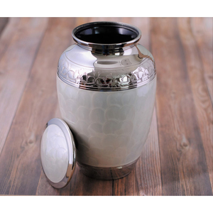 โกศบรรจุอัฐิแกะสลักลายดอกไม้ด้วยมือ คุณภาพสูง สีชมพู กุหลาบ ทำจากทองเหลืองแท้ สำหรับบรรจุอัฐิของผู้ใหญ่ พร้อมฝาปิดทรงโดม - Product Image 6