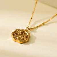 Collier géométrique pour femmes en acier inoxydable 304 avec chaîne en câble plaqué or véritable 18 carats