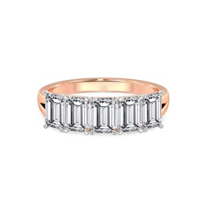 Anillo de Cinco Piedras de Esmeralda Tallada con Diamantes Cultivados en Laboratorio de 0.50 Ct Tw, Oro Sólido de 14K, Color FG, Claridad VS, Detalle de Corte Escalonado de 5 Diamantes - Product Image 3
