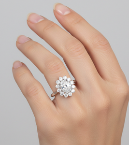 Anillo de Diseño Floral en Plata de Ley 925, Oro Blanco de 10K/14K, Diamante Cultivado en Laboratorio de Corte Ovalado de 2CT, Anillo de Boda, Anillo de Compromiso para San Valentín - Product Image 6