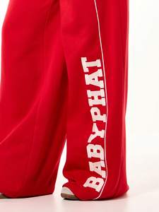 Pantalon de jogging pour femmes tendance, pantalon de survêtement à prix avantageux, logo personnalisé, pantalon rouge uni pour femmes - Product Image 3