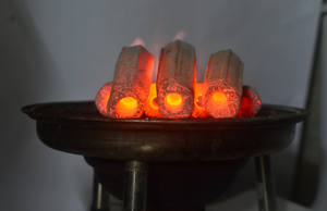 Briquette de charbon actif du Vietnam de haute qualité meilleur modèle d'hexagone de bois dur de prix pour le BBQ - Product Image 6