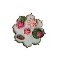 Bougie d'aromathérapie Lotus Urli 4,5 pouces, artisanale, en cire de soja biologique, écologique, design floral, personnalisable, Noël et Diwali