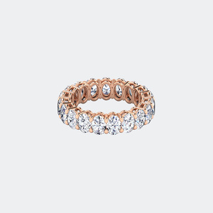 Bague éternité ovale sertie de pierres de 3,80 carats au total - Product Image 6