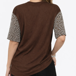 Camiseta de algodón suave de manga corta con detalles de diamantes de imitación para mujer, camiseta informal holgada de talla grande para mujer - Product Image 3