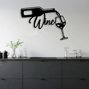 Arte Mural Artístico de Acero con Acabado Negro, Diseño de Botella de Vino Cortada con Láser, Ideal para Decoración de Bares, Hogares y Clubes - Product Image 1