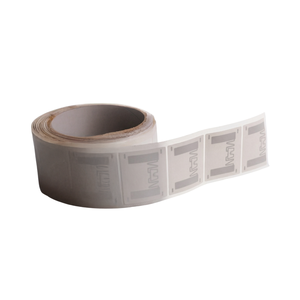 Étiquette RFID UHF passive 860-960 MHz, portée de lecture 4 m, en papier couché, taille 50x30 mm - Product Image 1