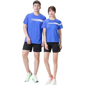Mini-jupe de sport athlétique grande taille pour homme avec short intégré pour le golf, le tennis et le badminton - Product Image 1