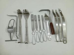 ชุดเครื่องมือผ่าตัดไหล่ SureMed Instruments ระบบเครื่องมือถ่างกล้ามเนื้อไหล่ 22 ชิ้น - Product Image 4