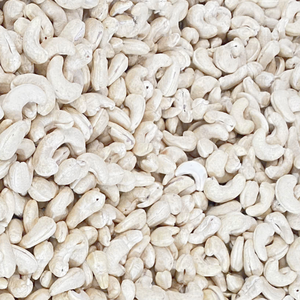 Hot Sales High Quality Raw Cashew <b>Nuts</b> W180 Cashew <b>Nuts</b> WW180, WW240, WW320, LP Cashew <b>Nuts</b> OEM, ODM - Product Image 1