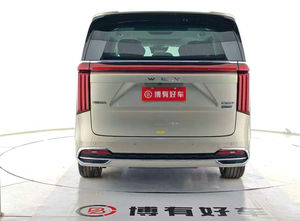 Voiture d'occasion WEY Gaoshan Flagship 2023 |   Orientation familiale |   Sécurité Complète |   Trajets Confortables |   Véhicule utilitaire sport (VUS) 4x4 parent-enfant - Product Image 5