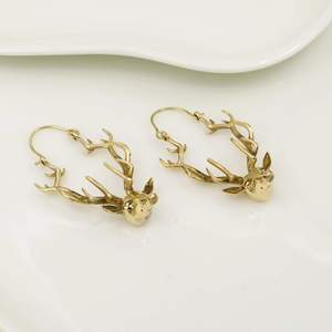 Boucles d'oreilles pendantes bohèmes en forme de tête de cerf plaquées or, style vintage, en alliage, unisexe, cadeau tendance - Product Image 2