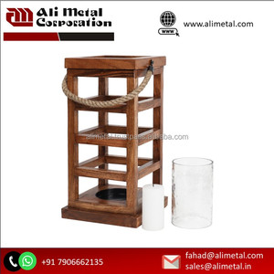 Linterna de madera Woodland Glow para uso en exteriores con diseño único para la decoración y personalización del jardín del hogar y la boda - Product Image 2