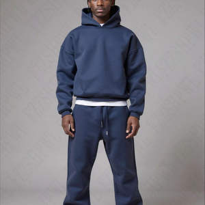 Conjunto Deportivo de Moda con Estampado Urbano, Transpirable, con Sudadera Corta de Hombros Caídos y Pantalones Jogger, 100% Algodón - Product Image 3