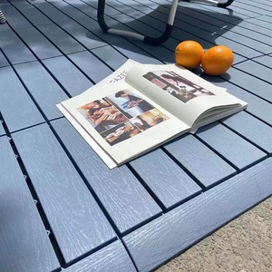 กระเบื้องปูพื้นแบบประกบ DIY ขนาด 300x300 มม. ผลิตจาก PP เป็นมิตรกับสิ่งแวดล้อม ลายไม้หรูหรา กันลื่น ใช้ได้ทั้งภายนอกและภายใน - Product Image 1