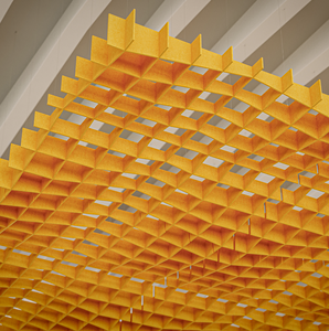 Deflectores de techo acústicos de poliéster de fieltro de diseño moderno, deflectores de techo acústicos PET para sala de estar, <span class=keywords><strong>Hotel</strong></span>, pasillo, almacén, gimnasio - Product Image 4