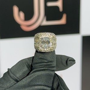 Anillo de Lujo Totalmente Cubierto de Diamantes con Moissanita, Anillo Retro para Hombre con Personalidad Salvaje, Nuevo Anillo de Plata de Ley 925 con Corte Elegante - Product Image 1