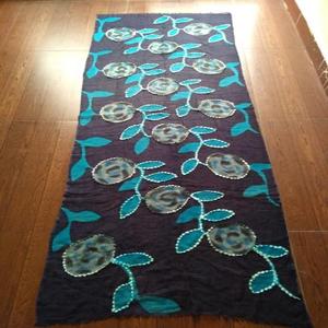 Bufanda de Diseño Hecha a Mano 70x180cm, Suave, Cálida, Ligera, Antibacteriana, para Todas las Temporadas, para Mujer - Product Image 3