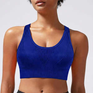 Soutien-gorge de sport noir à maintien élevé avec empiècements et bretelles larges pour femme, idéal pour l'entraînement et le fitness - Product Image 5
