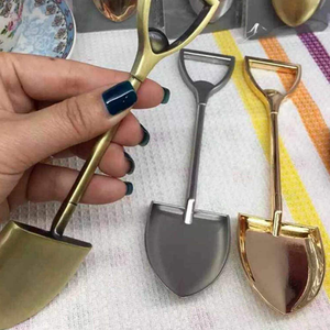Ouvre-bouteille en laiton fait main, style vintage, accessoire de cuisine et de bar pour restaurant et maison - Product Image 3