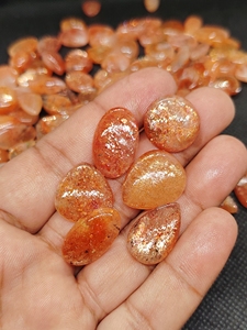 Piedra Preciosa de Sunstone Naranja Arcoíris Natural de Alta Calidad, Pulida, de Origen Africano, en Forma Mixta, Cabujón Suelto - Product Image 3