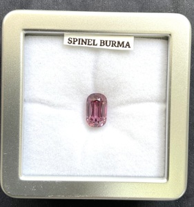 Pierre de spinelle de Birmanie naturelle de 3,40 carats, taille coussin, pour bijoux fins, pierre précieuse naturelle de qualité supérieure - Product Image 4