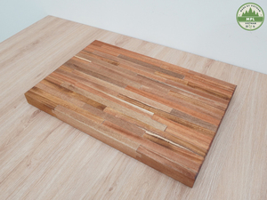 Tabla de cortar de espiga de madera de acacia de alta calidad, bloque de carnicero cuadrado para cocinar y picar naturales - Product Image 3
