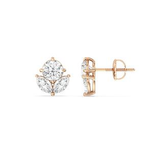 Boucles d'oreilles clous en or blanc avec diamants de laboratoire floraux - Product Image 4