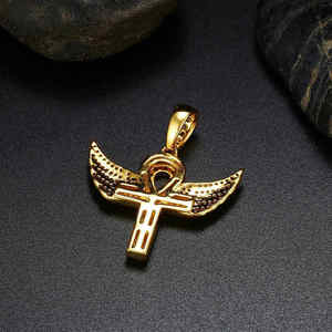 Colgante de Cruz con Alas de Ángel en Color Dorado, Amuleto de Moissanita con Piedra de Corte Redondo, Joyería para Uso Diario - Product Image 2