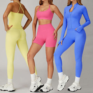 Conjunto Deportivo de Tres Piezas para Mujer, Bra Deportivo Elástico, Pantalones Cortos y Mono con Cierre Completo, Ropa Deportiva Casual, Corte Ajustado - Product Image 1
