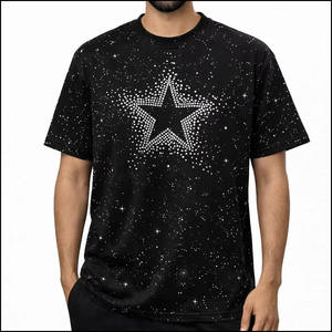 เสื้อยืดพรีเมียมลายดาวประดับคริสตัลสีดำ สไตล์สตรีทแวร์แบบทำเก่าพิเศษ ทรงโอเวอร์ไซส์ ใส่ได้ทั้งผู้ชายและผู้หญิง - Product Image 6