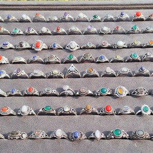 Anillo de Piedras Preciosas Naturales Ecológico, Unisex, Hecho a Mano, con Circonita, Ajustable, Clásico, Plateado, Joyería de Moda para Fiestas y Uso Diario - Product Image 3