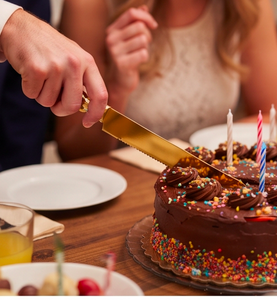Servidor de pastel de oro clásico Hermosa herramienta de corte de pastel adecuada para uso diario Bodas Aniversarios Cumpleaños y eventos familiares - Product Image 5