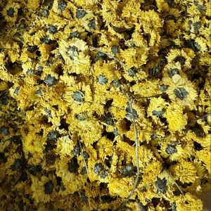 High Quality Dried Chamomile <b>Flowers</b> Vietnam Natural Caffeine Free Herbal Tea Bulk Export Supplier - Product Image 1