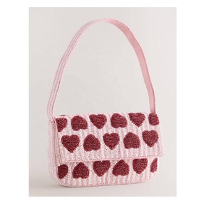 Bolso de hombro con cuentas y correa con diseño de corazón, para guardar pequeños objetos personales, llaves del teléfono y otros accesorios, regalado para niñas - Product Image 3