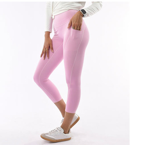 Leggings de sport pour femmes à taille basse et froncés avec logo personnalisé - Spandex/Polyester sans couture, antibactériens, taille XL disponible - Product Image 5