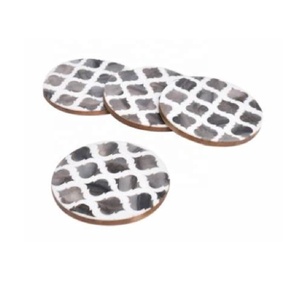 Incrustation d'os Ensemble de 4 sous-verres en verre marocain Motif Eau Thé Café Table à manger Cuisine Sous-verre doué Disponible en gros - Product Image 1